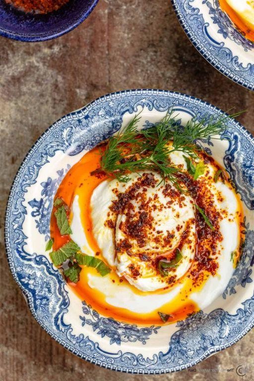 Cilbir: Poached Eggs with Yogurt