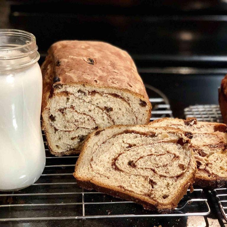 Cinnamon Raisin Bread