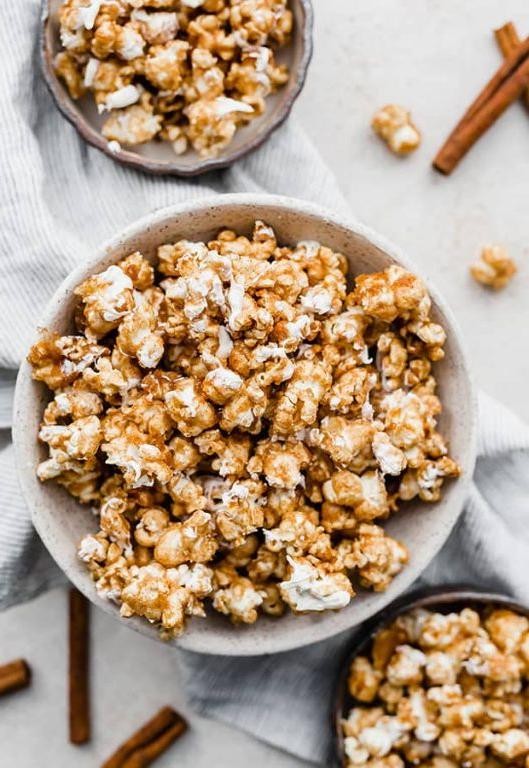 Cinnamon Roll Popcorn