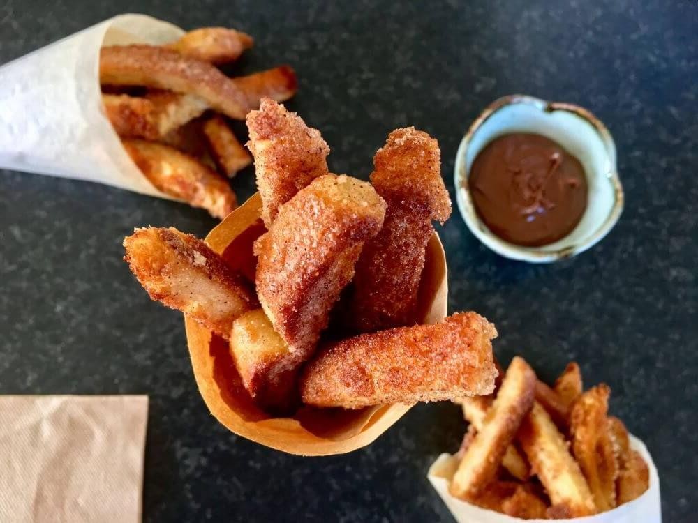 Cinnamon Sugar Bread Crust Chips
