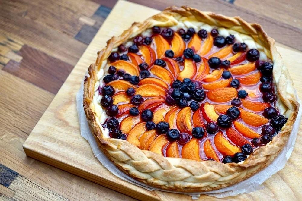 Classic Apricot Crostata