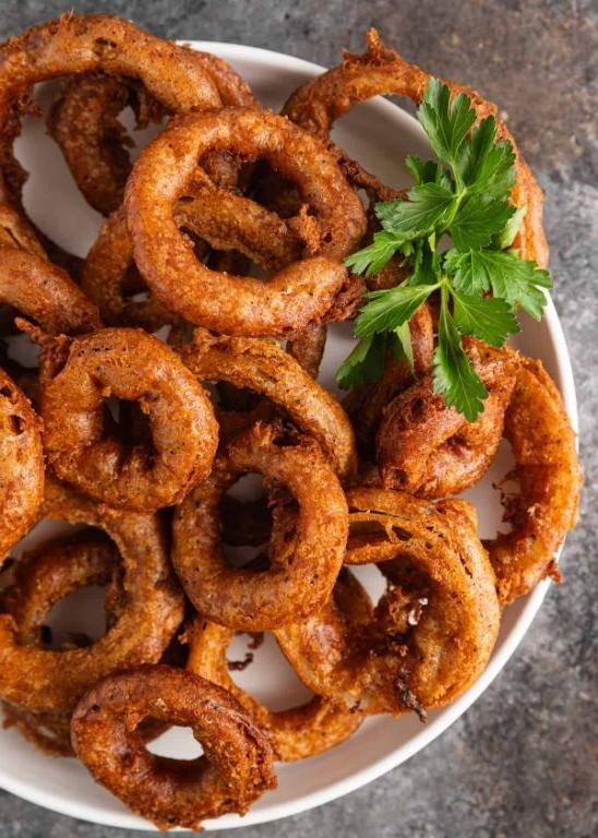 Classic Beer-Battered Onion Rings