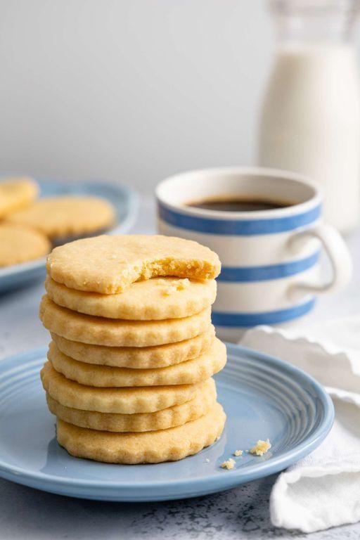 Classic Buttery Shortbread Cookies