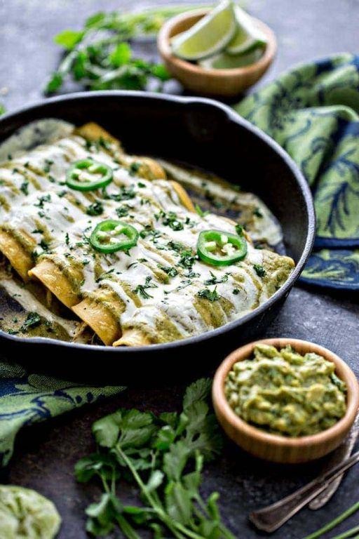 Classic Chicken and Spinach Green Enchiladas