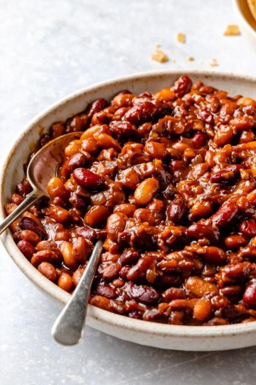 Classic Crock Pot Baked Beans