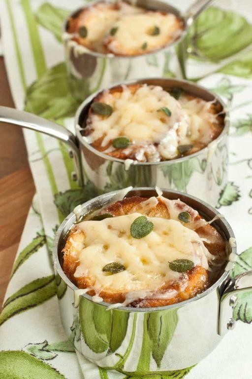 Classic French Leek and Onion Soup