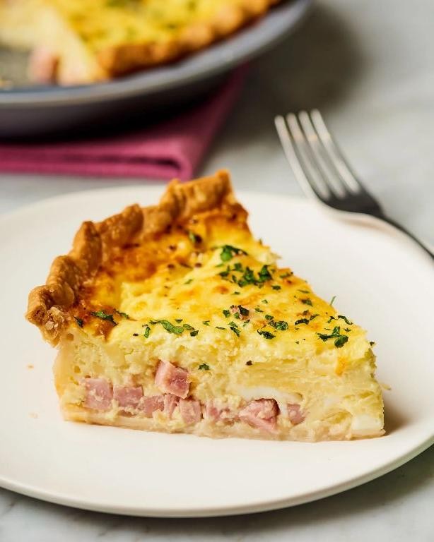 Classic Ham and Cheese Quiche