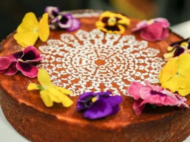 Classic Honey Cake with a Touch of Citrus