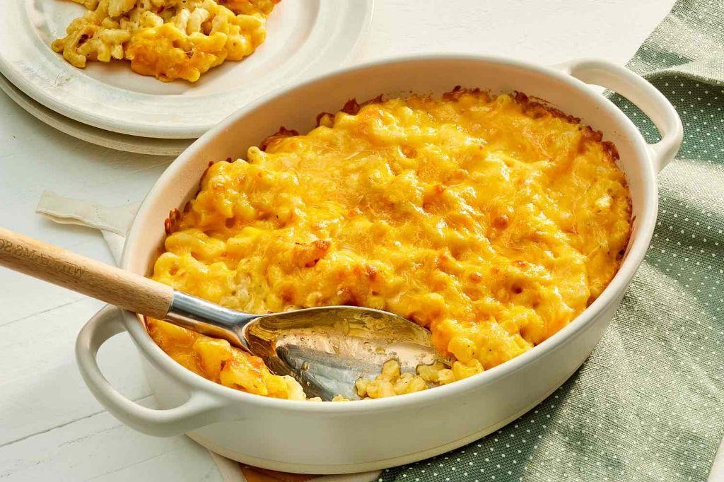 Classic Macaroni and Cheese