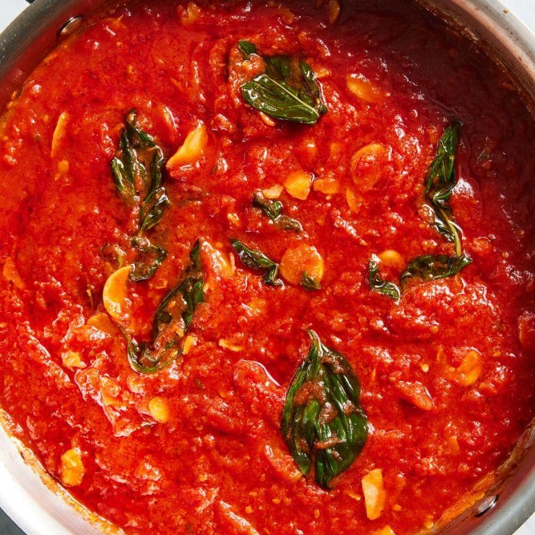 Classic Marinara Sauce with Fresh Herbs
