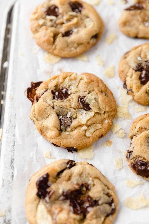 Classic Potato Chip Chocolate Chip Cookies
