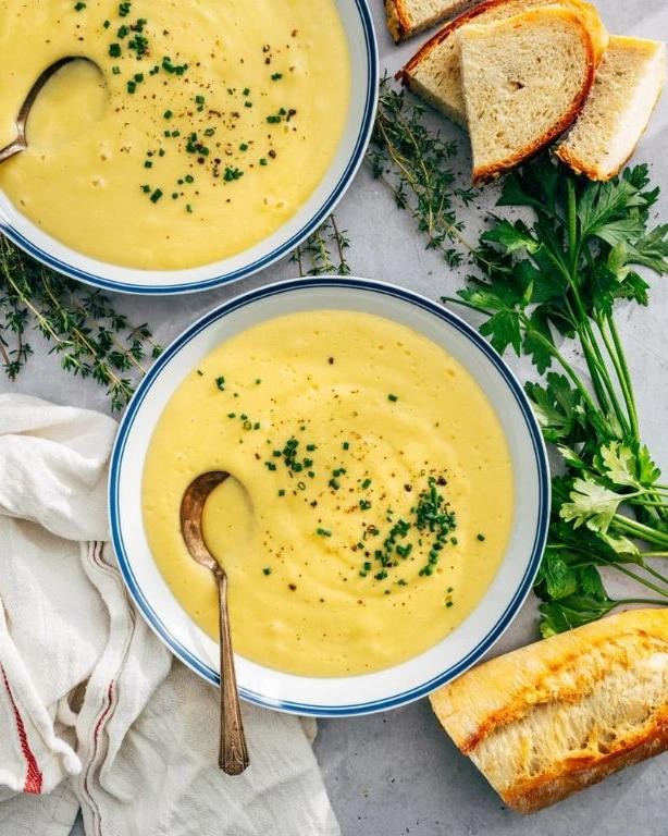 Classic Potato Leek Soup