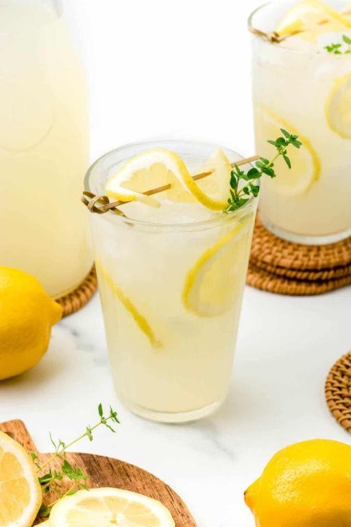 Classic Vodka Lemonade Delight