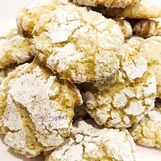 Coconut Amaretti Treasures