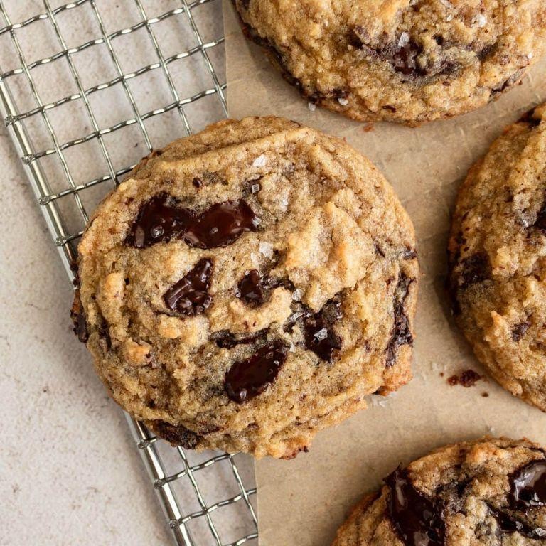 Coconut Flour Chocolate Chip Cookies