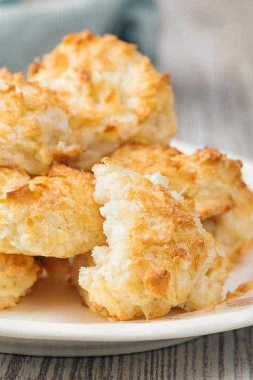 Coconut Keto Macaroons