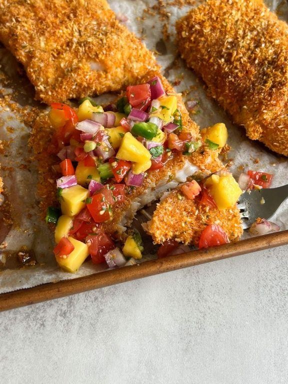 Coconut-Crusted Ono with Mango Chutney