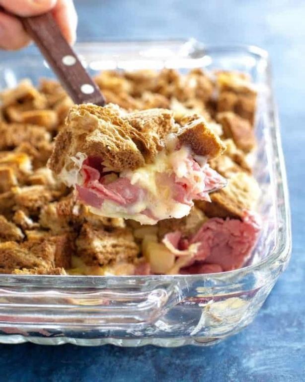 Corned Beef and Sauerkraut Pie Casserole