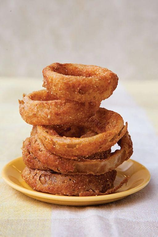 Cornmeal-Battered Southern Onion Rings