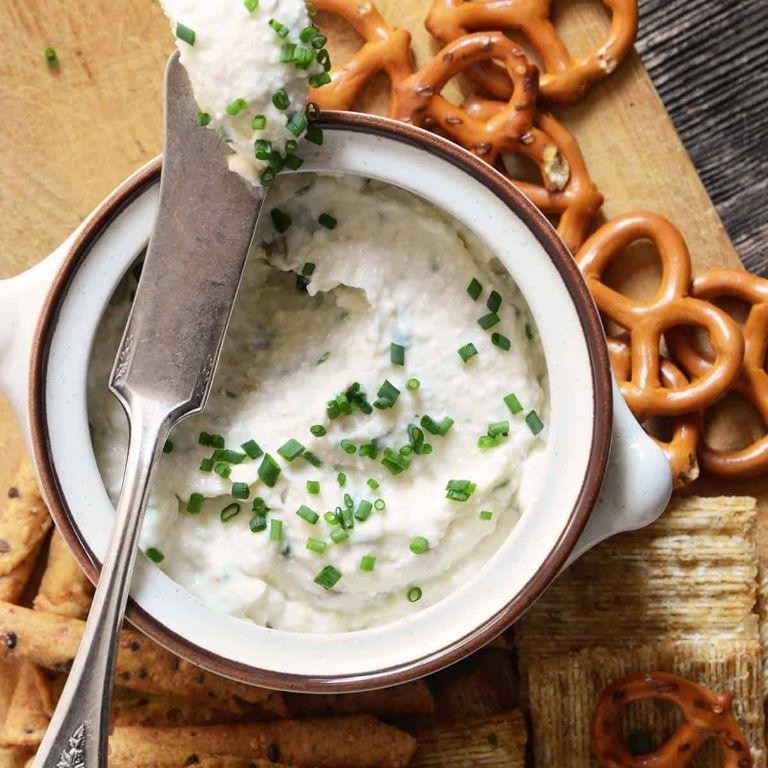Cottage Cheese and Chive Dip