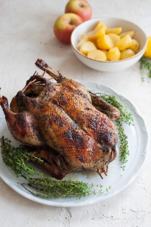Cranberry and Apple Stuffed Thanksgiving Duck