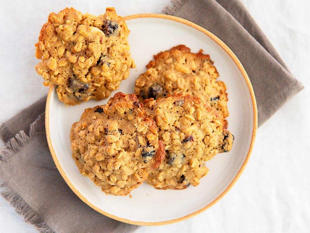 Cranberry and Filbert Oatmeal Cookies