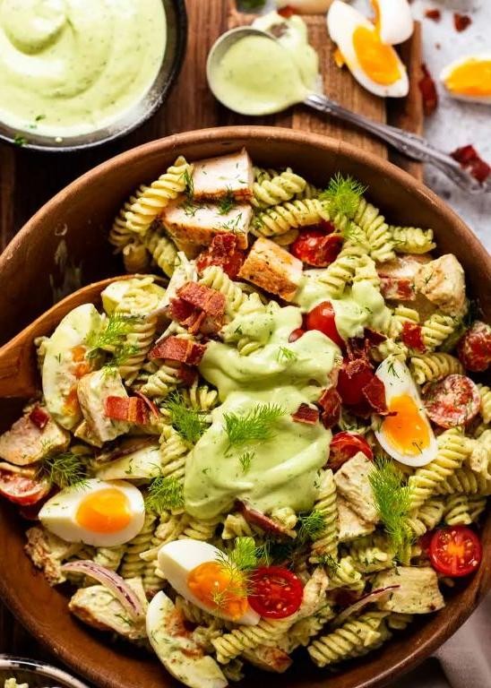 Creamy Avocado Ranch Pasta Salad