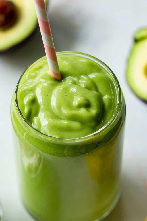 Creamy Avocado Superfood Smoothie