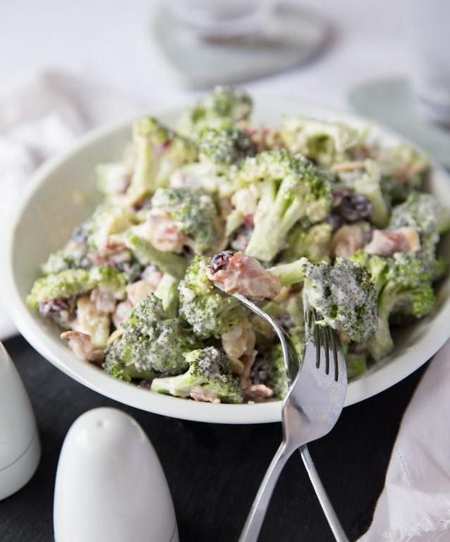 Creamy Broccoli Bacon Salad