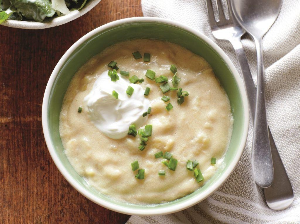 Creamy Cheddar and Chive Potato Soup