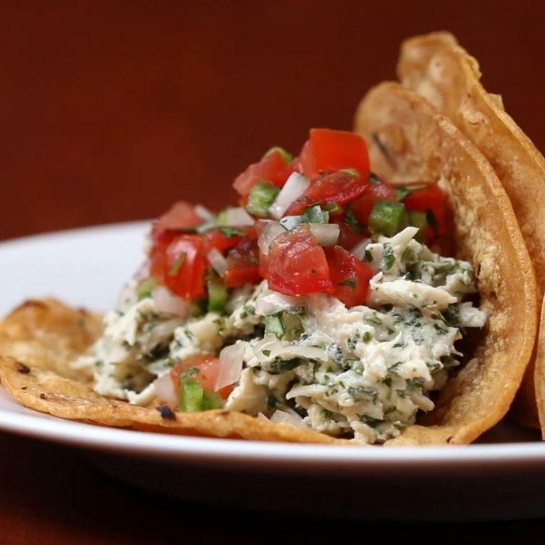 Creamy Cilantro Lime Chicken Tacos