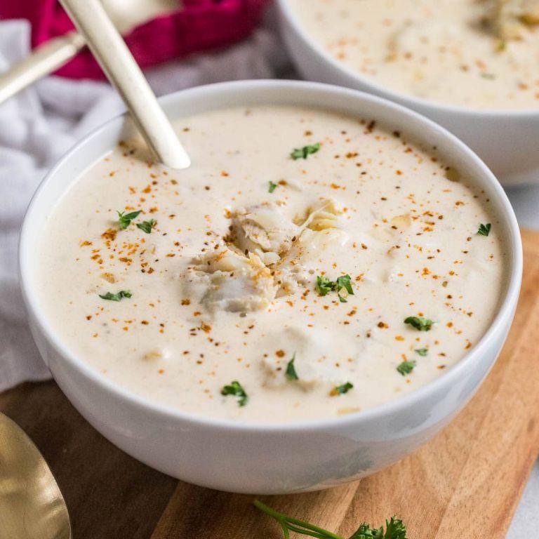 Creamy Classic Crab Chowder