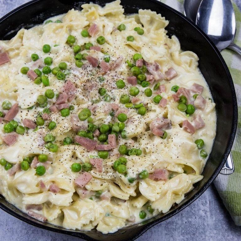 Creamy Ham and Pea Pasta