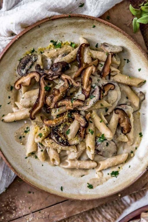 Creamy Herb Pasta with Mushrooms
