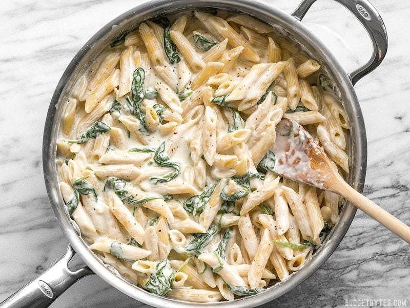 Creamy Hot Link and Spinach Alfredo