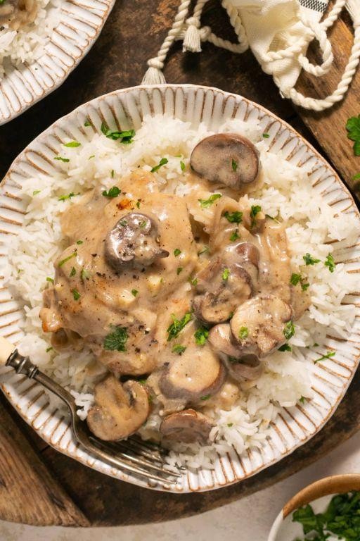 Creamy Mushroom Chicken and Rice Delight
