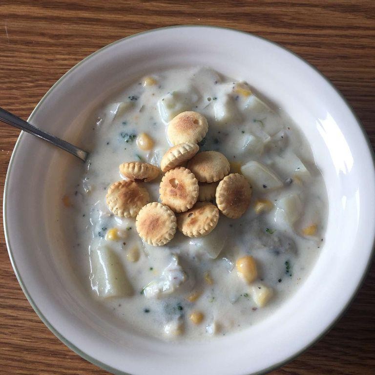 Creamy Oyster Chowder
