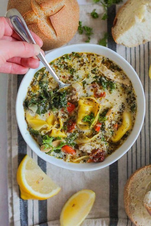 Creamy Pesto Tortellini Soup