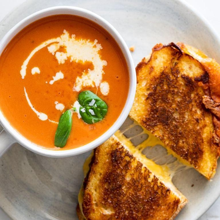 Creamy Tomato and Basil Soup with Grilled Cheese