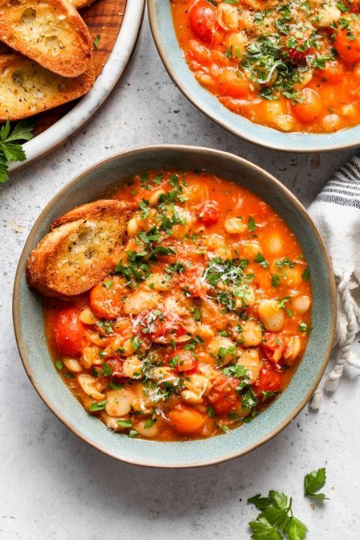 Creamy Tomato and Butter Bean Slow Cooker Soup