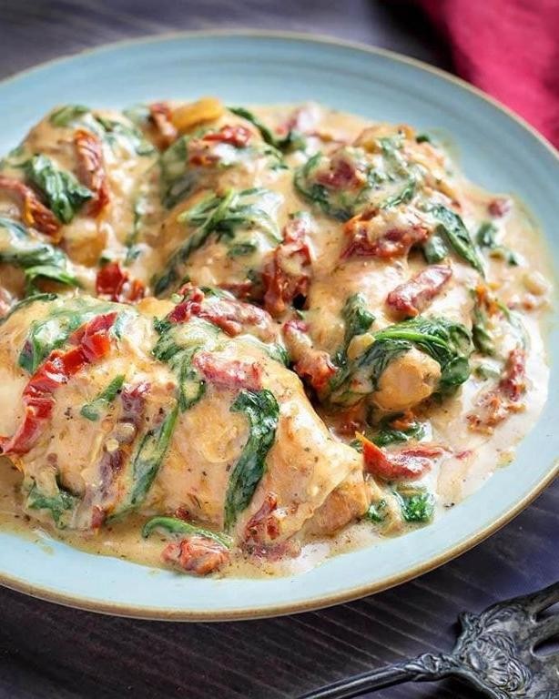 Creamy Tuscan Chicken in the Crockpot