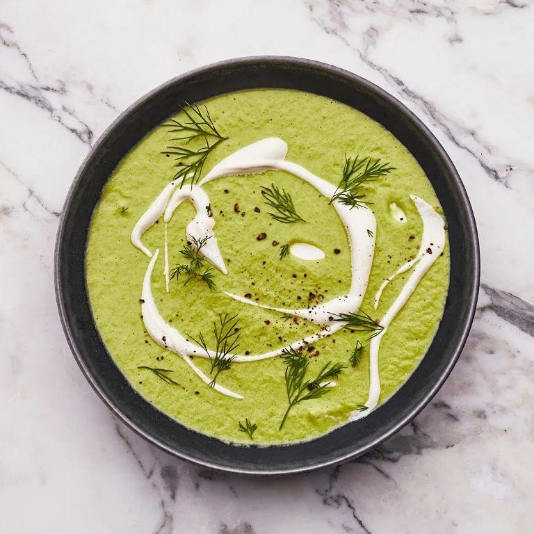 Creamy Vegan Broccoli Soup with Cashews