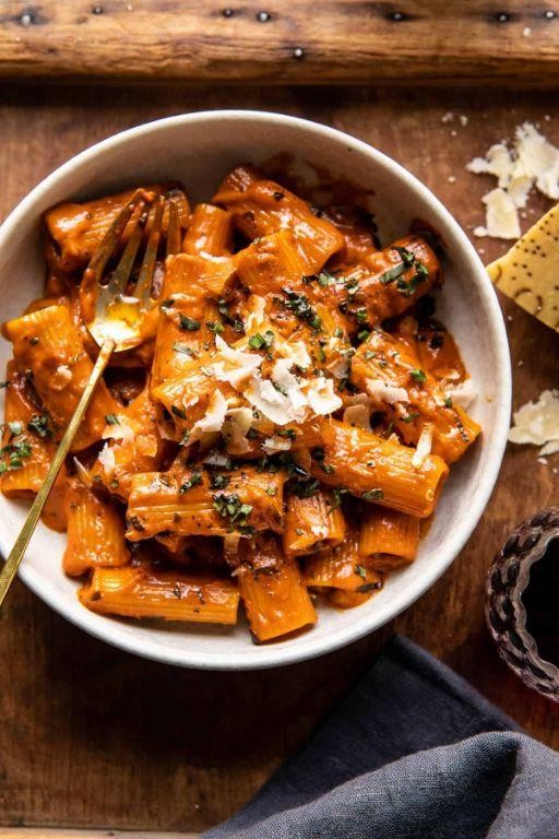Creamy Vodka Sauce with Basil
