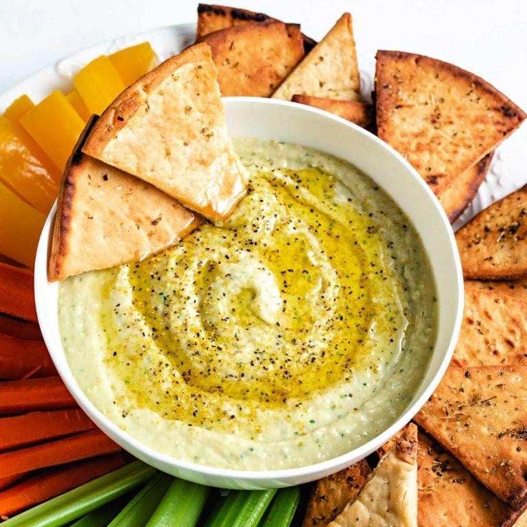 Creamy Yellow Bean Hummus with Pita Bread