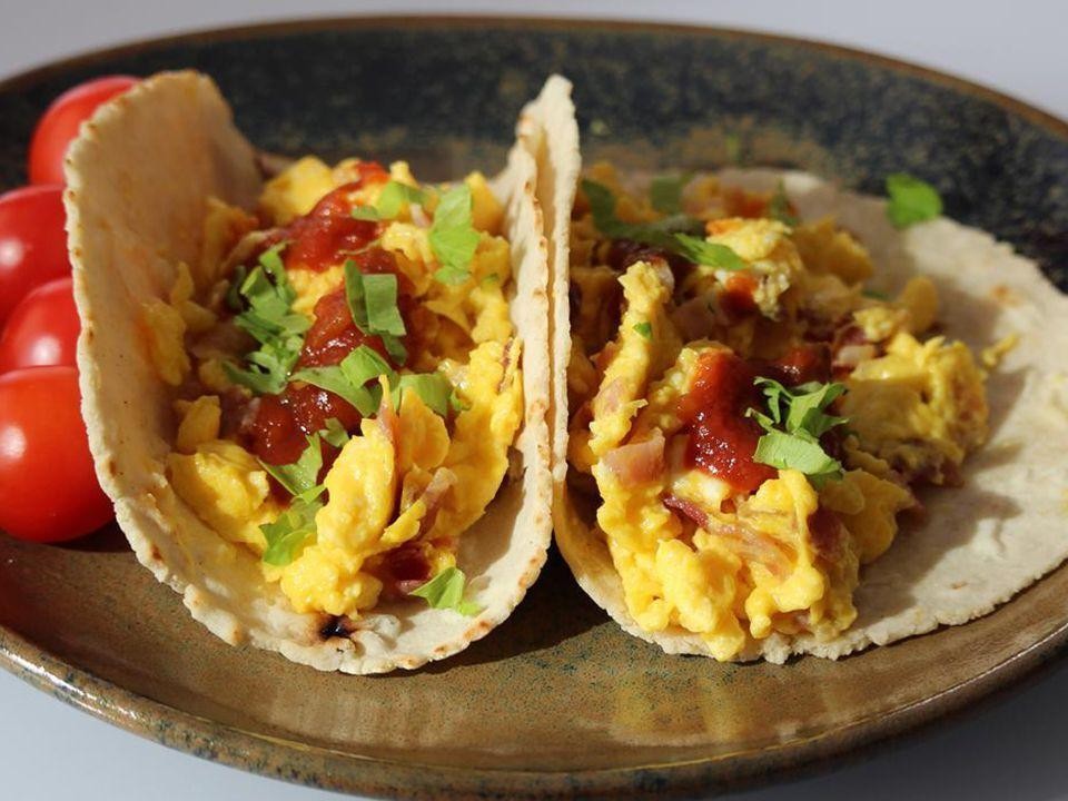 Crispy Bacon and Egg Breakfast Tacos
