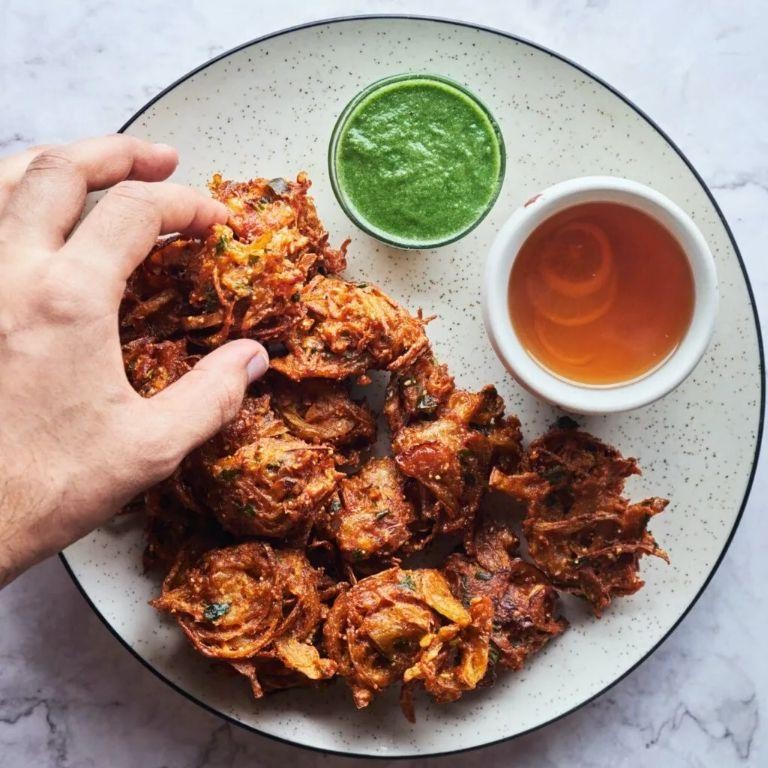 Crispy Pearl Onion Fritters
