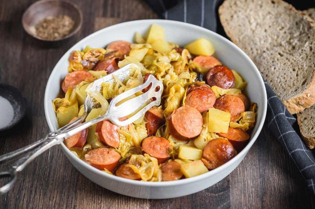 Crock Pot Kielbasa and Cabbage