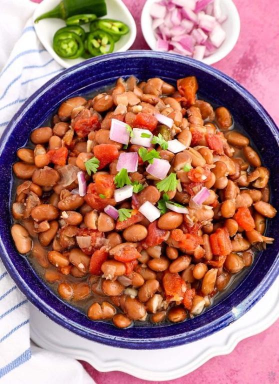 Crock Pot Pinto Bean and Tomato Bruschetta