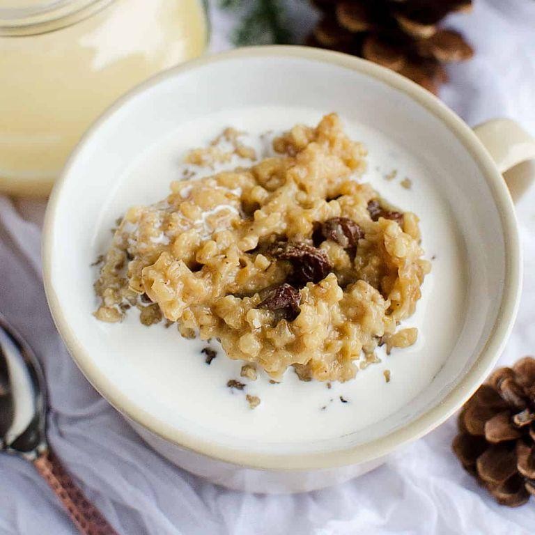 Crockpot Eggnog Oatmeal