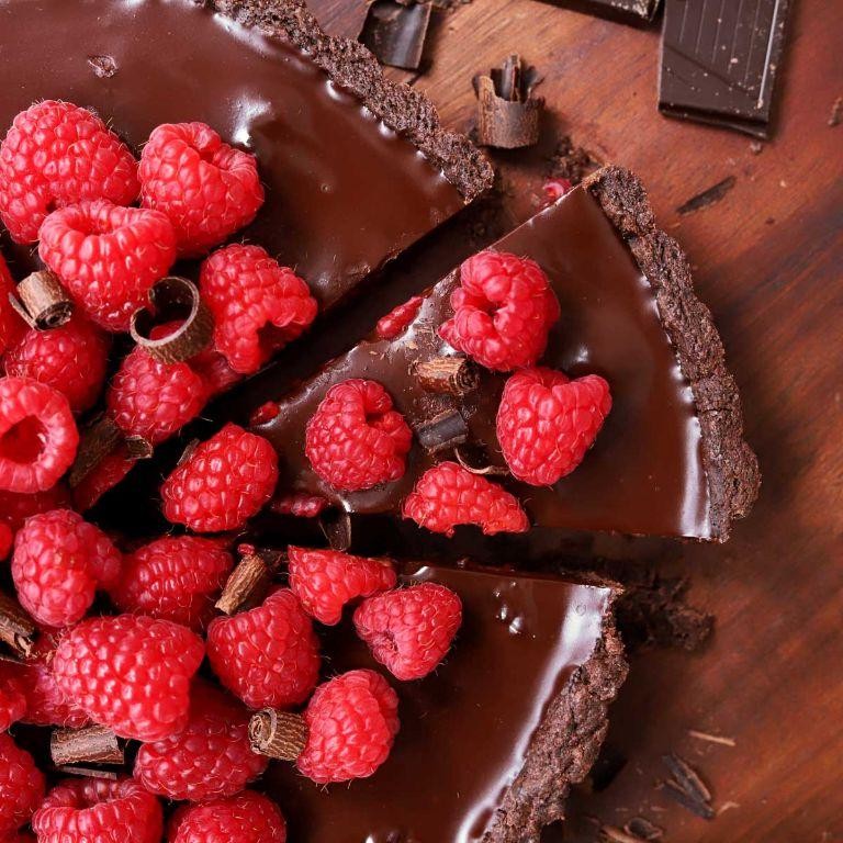 Dark Chocolate Raspberry Tart